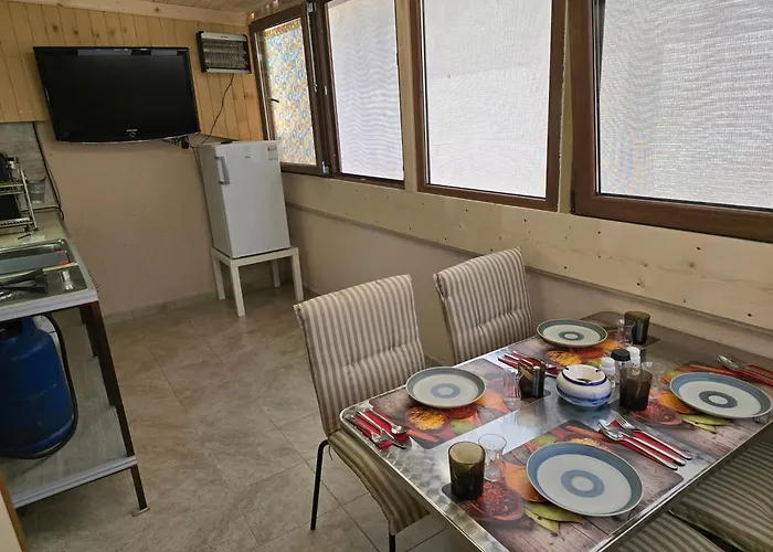 морската къща-нестинарка Zarewo